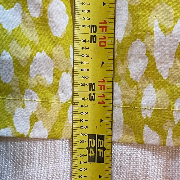 Who What Wear Yellow White Leopard Top Puff Sleeve Size L - Picture 8 of 9